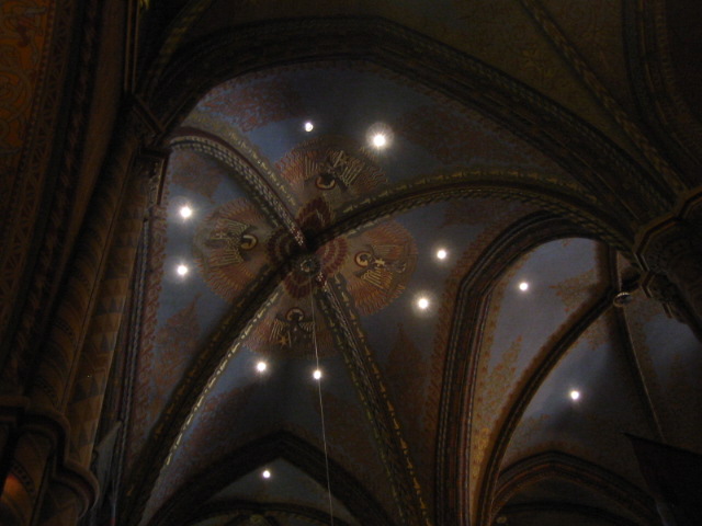 Matthias Church inside