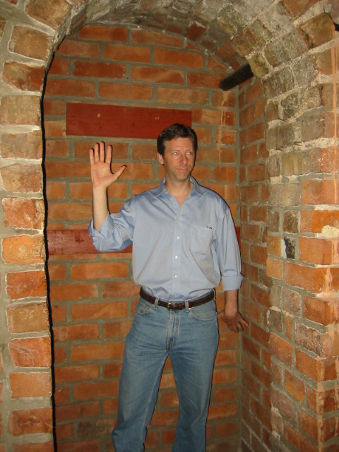castle dave statue